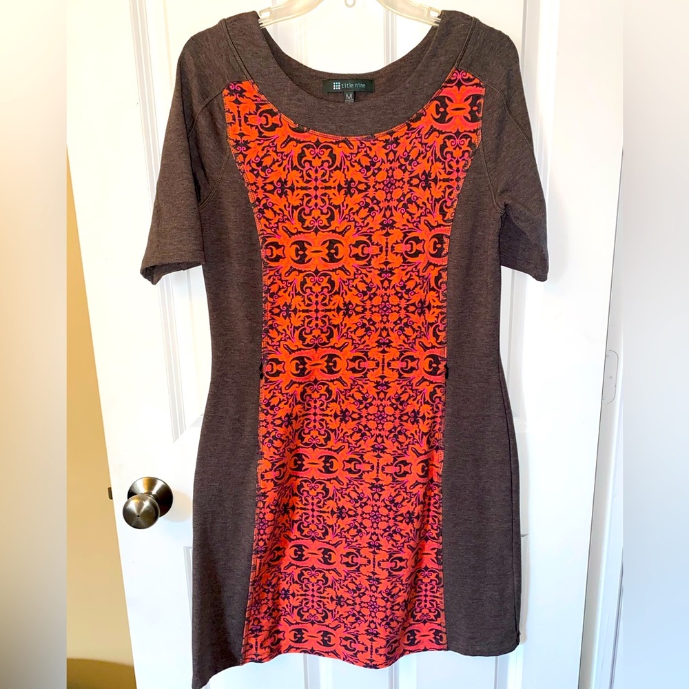 Title Nine Dress Brown Orange Floral with Zippered Pockets Size M